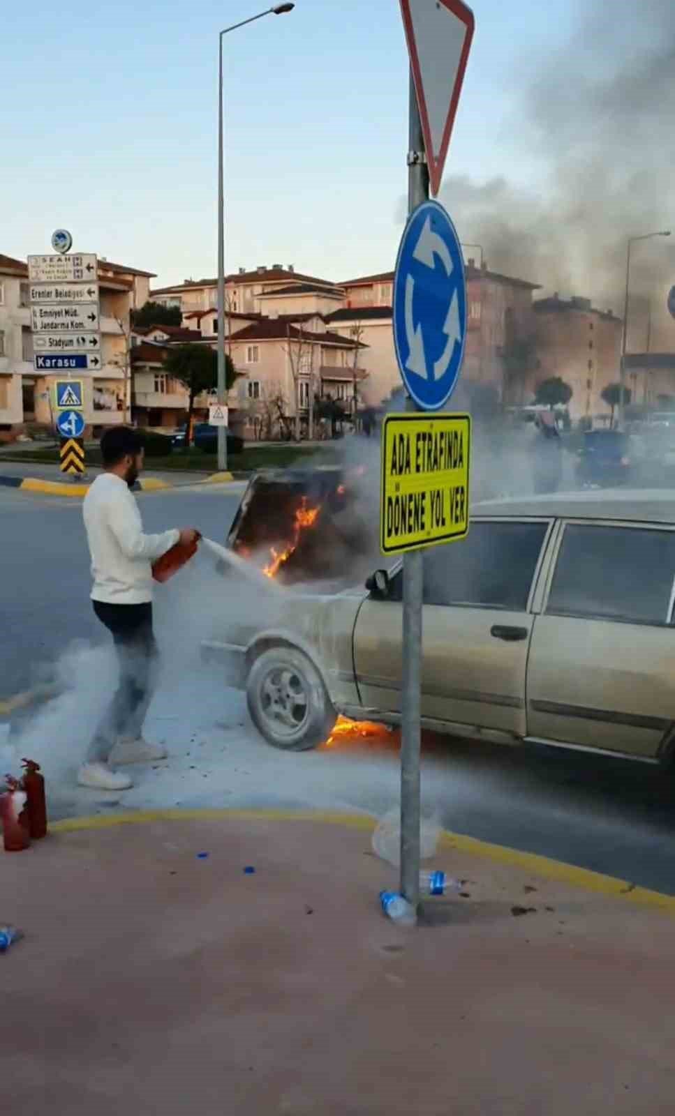 Seyir Halindeki Tofaş Alevlere Teslim Oldu