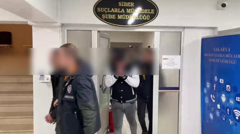 Karşılıksız Çek Ve Senetlerle 17 Milyon Lira Dolandırmışlar: 4 Tutuklama