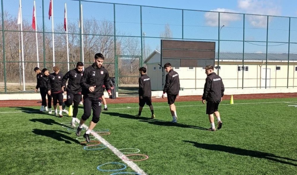 1969 Bilecik Spor Kulübü Zorlu Tire Maçının Hazırlıklarını Tamamladı