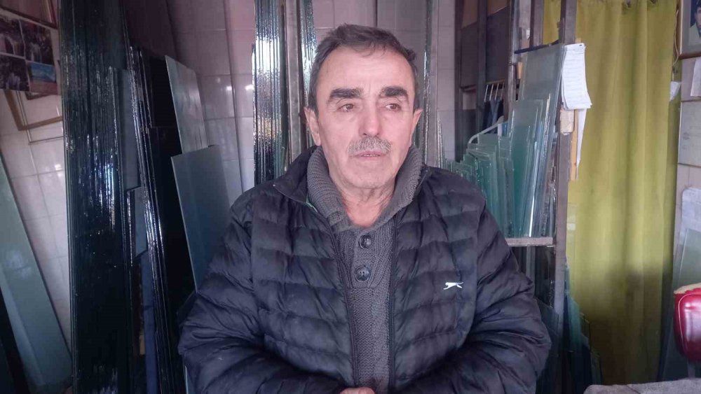 Burslarla Onlarca Öğrenci Okuttu