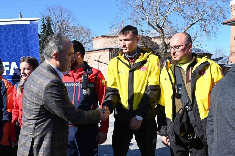 Depremde Hayatını Kaybedenler Dualarla Anıldı