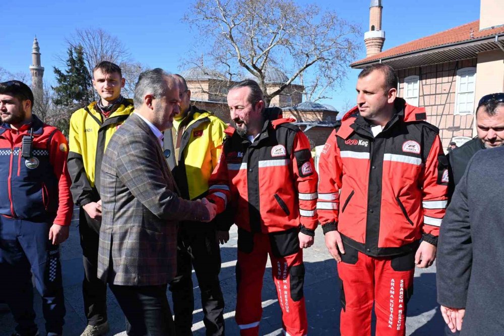 Depremde Hayatını Kaybedenler Dualarla Anıldı