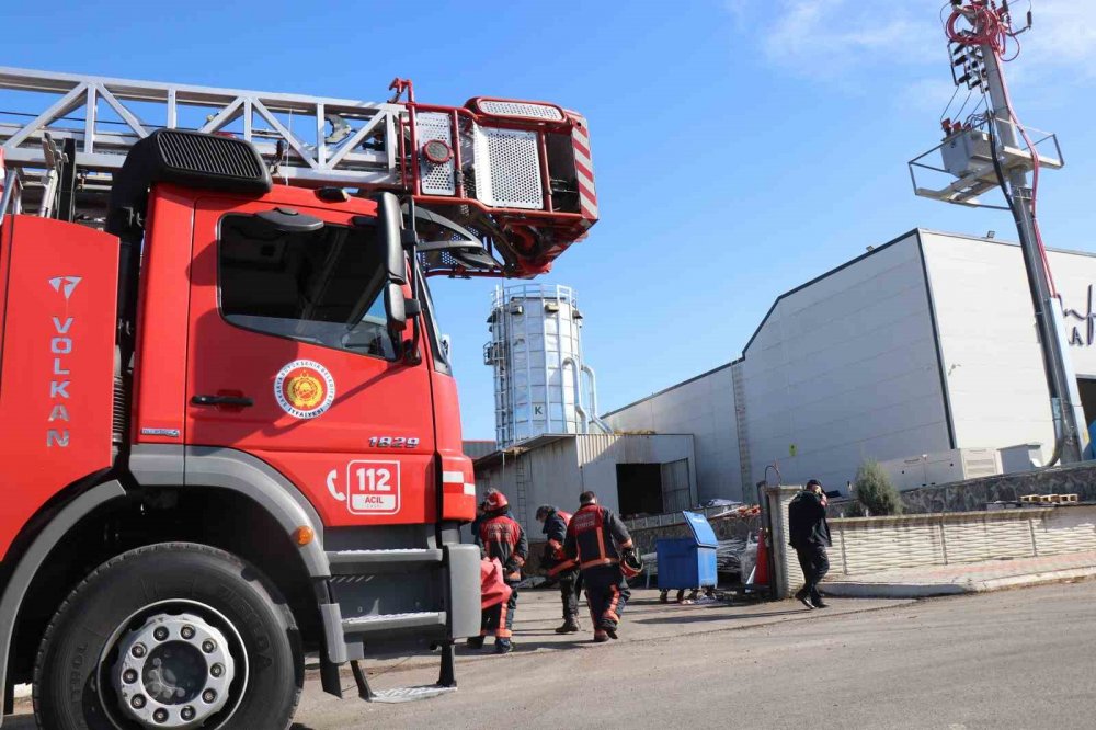 Orman Ürünlerinin Üretildiği Fabrikanın Silo Bölümünde Yangın