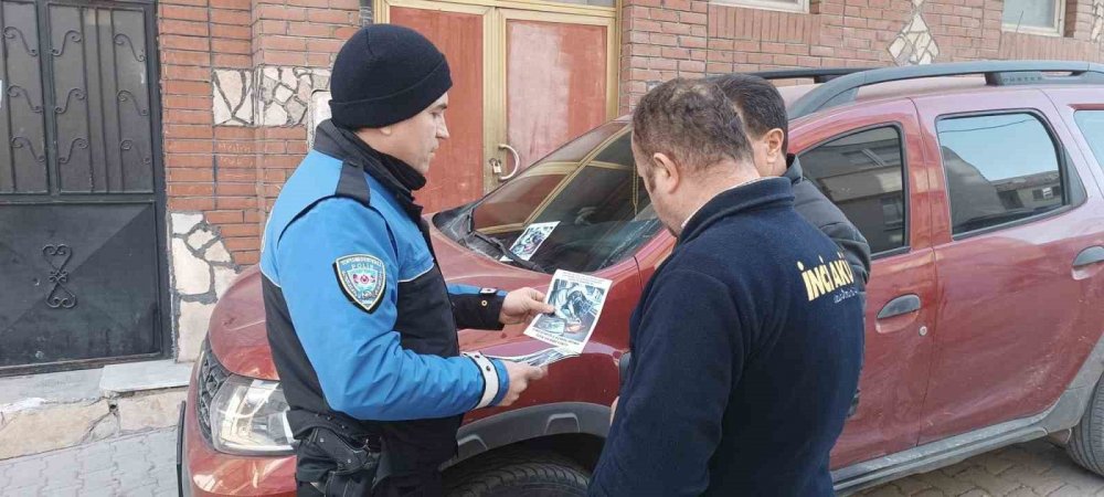 Polis Ekipleri Vatandaşlara Hırsızlıklar Hakkında Bilgilendirme Broşürü Dağıttı