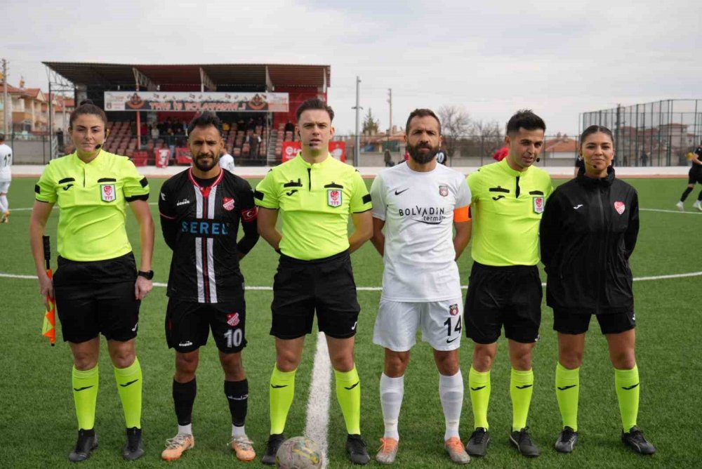 1969 Bilecik Spor Kulübü altın değerindeki 1 puanı 90+6’da buldu