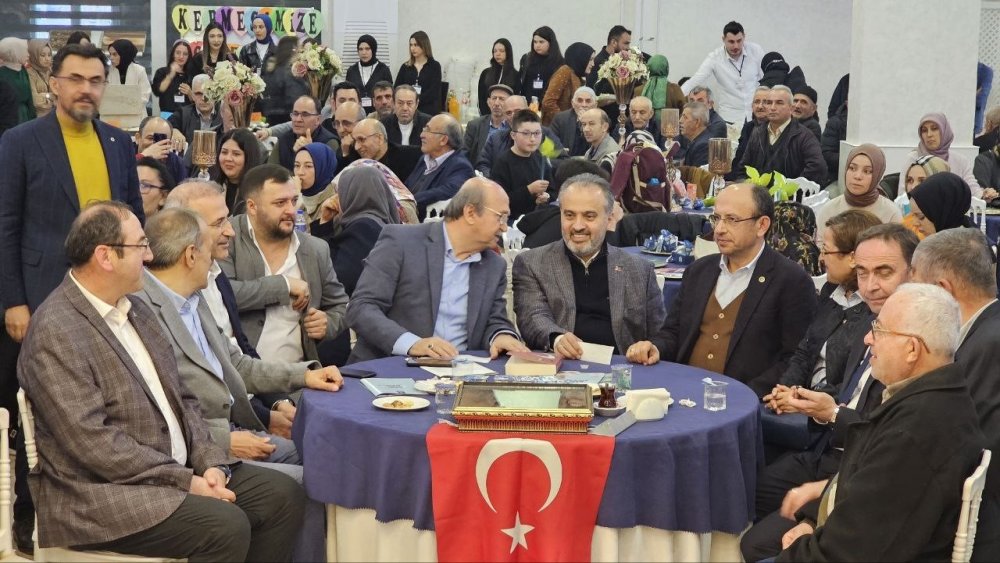 Burs Verilen 19 Genç Hayata Tutundu