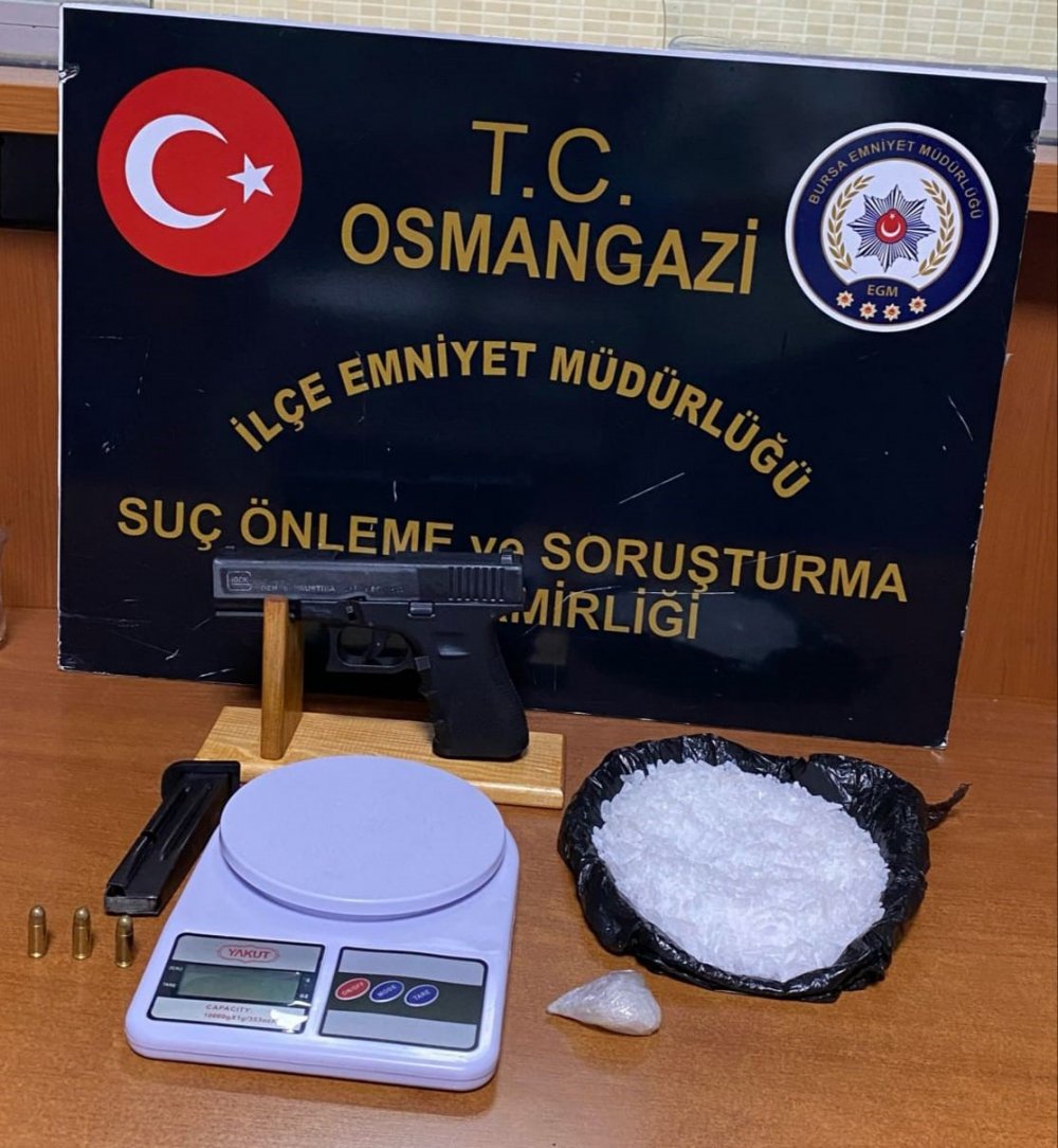 Uyuşturucu Tacirlerine Gözaltı