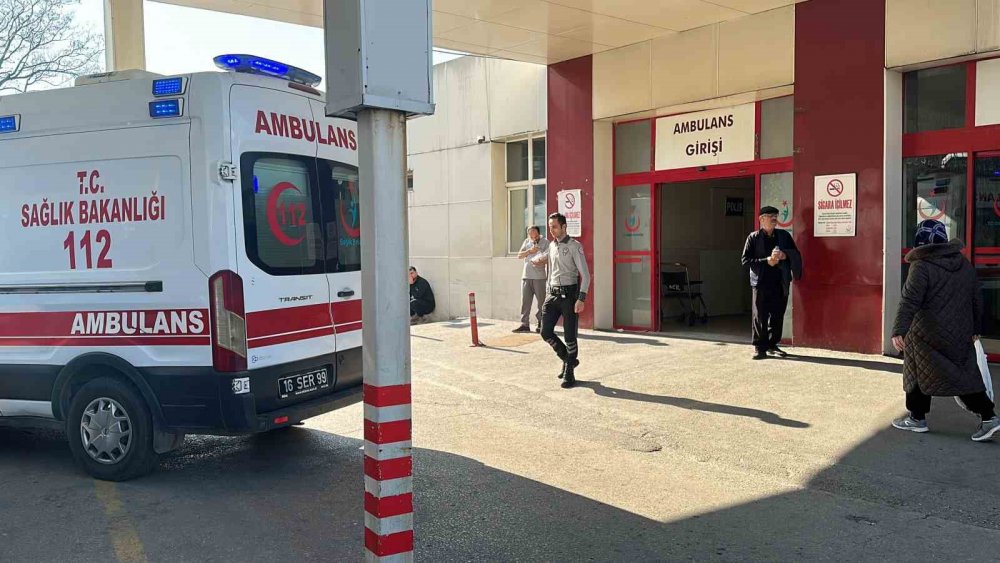 Patlak Hortum Yüzünden Müşterisini Bıçakladı, İşyeri Sahibi Tutuklandı