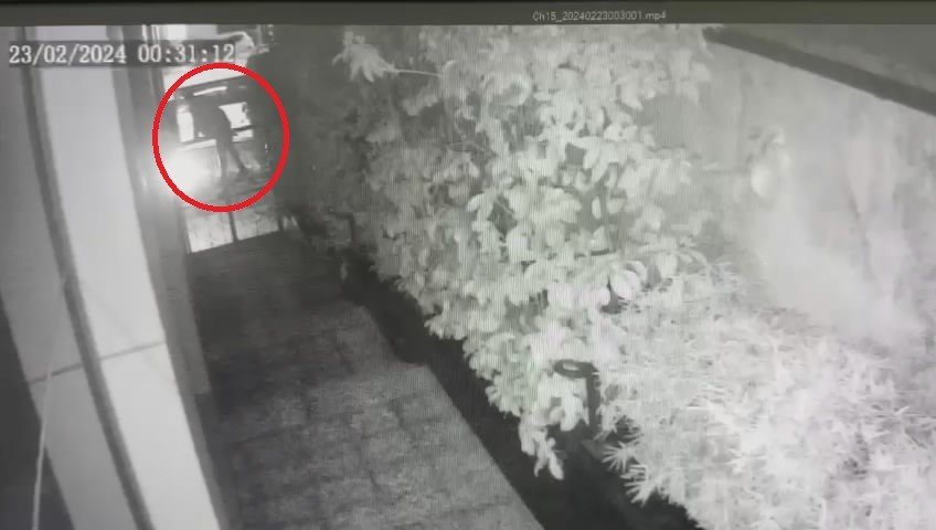 Bahçe Kapısından Girerek 2 Televizyon Çalan Hırsız Tutuklandı