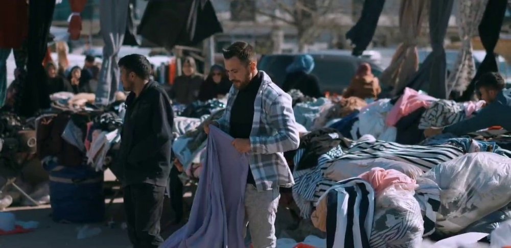 Fenomen Pazarcı, Esnaf Arkadaşlarının Desteğiyle Hayalini Gerçekleştirdi