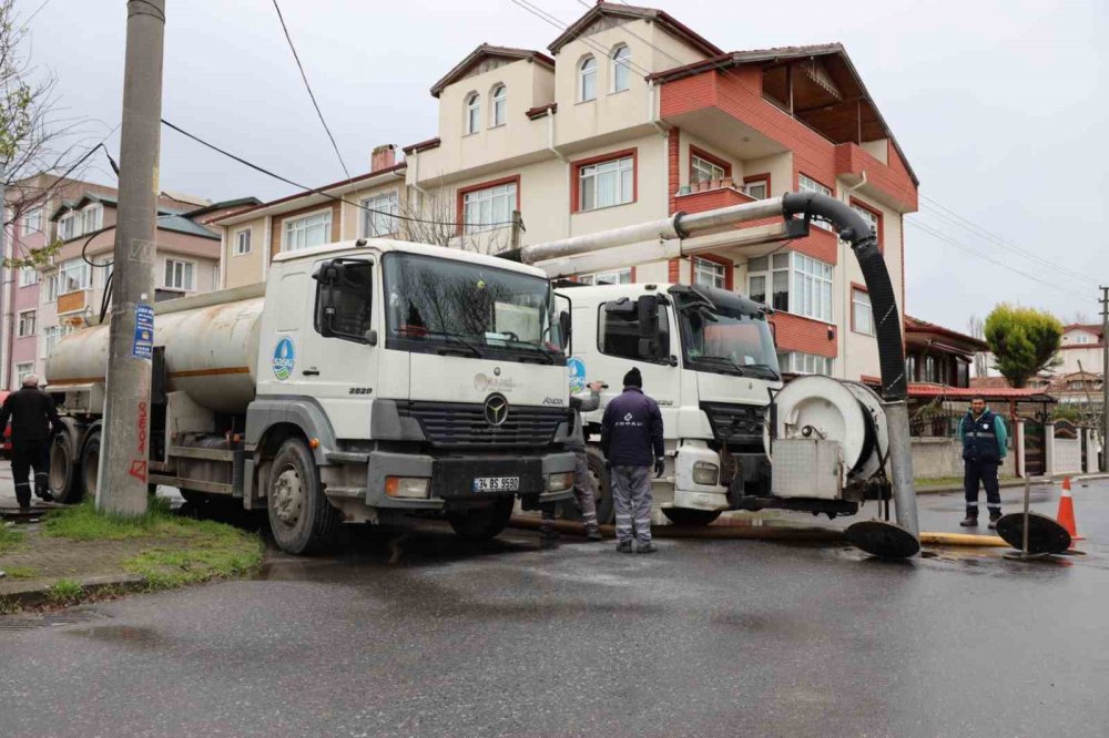 60 Bin Metrelik Altyapı Hattında Bakım Ve Onarım İşlemi Devam Ediyor