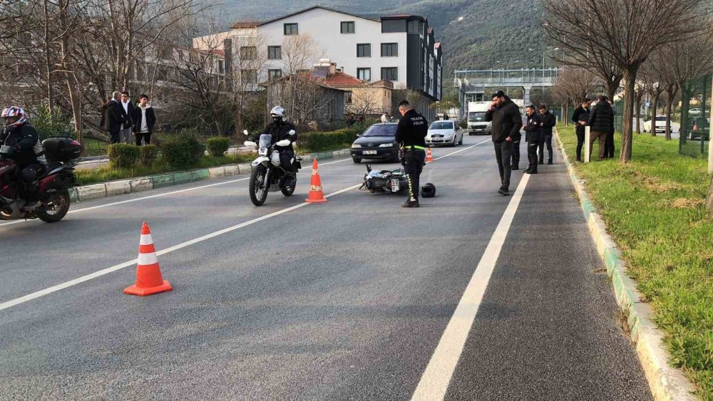 Kazaya Karışan Motosiklet Sürücüsü Hayatını Kaybetti