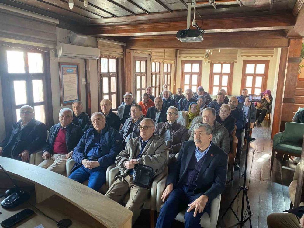 Türk Ocağında ’hz. İnsan Olma Yolunda Nebevi Ahlâk’ Konulu Konferans