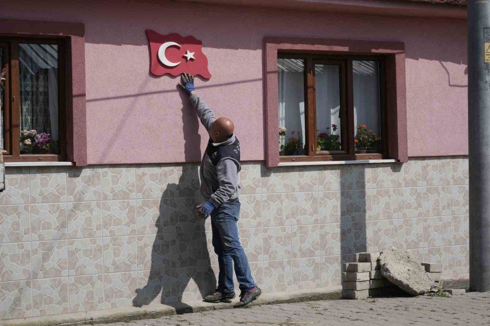 Böyle Seçim Vaadi Görülmedi...seçilmeden İcraata Başladı