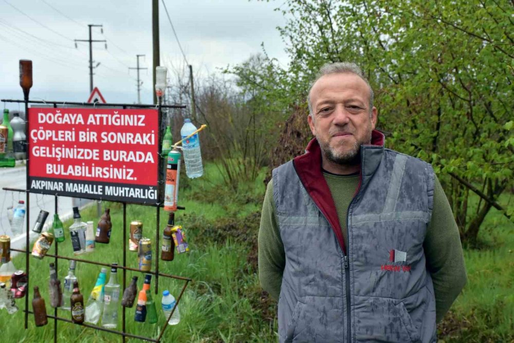 Yol Kenarına Atılan Çöpleri Bakın Ne Yaptı