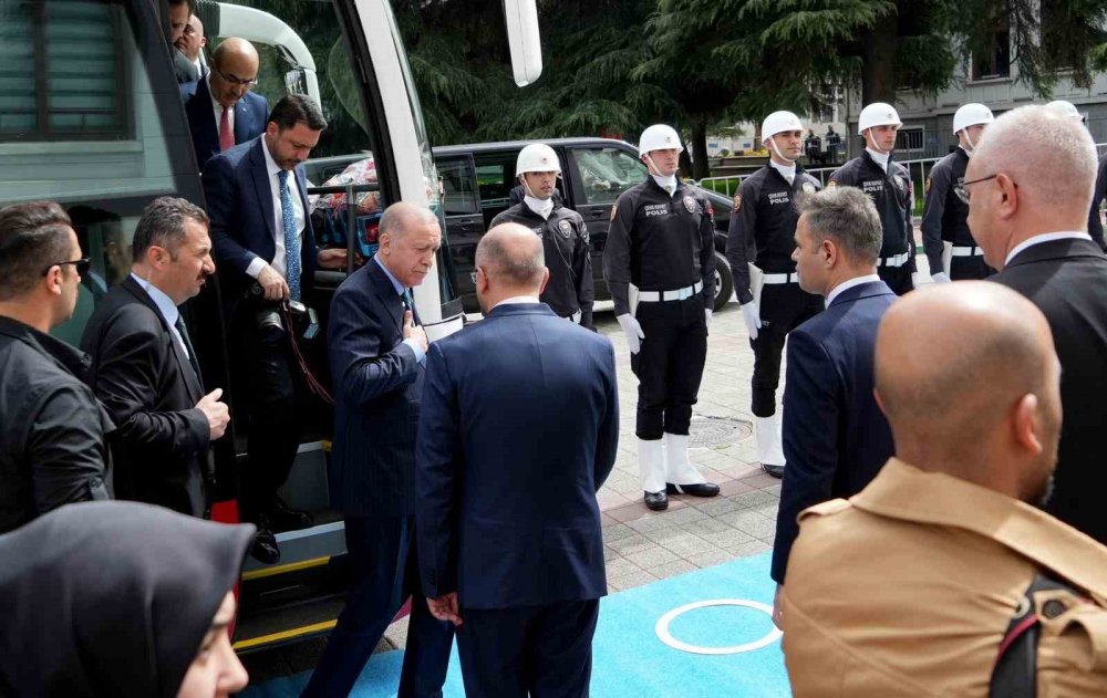 Cumhurbaşkanı Erdoğan’a Bursa’da Sevgi Seli