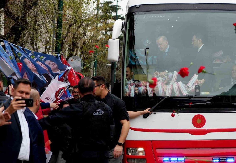 Cumhurbaşkanı Erdoğan’a Bursa’da Sevgi Seli