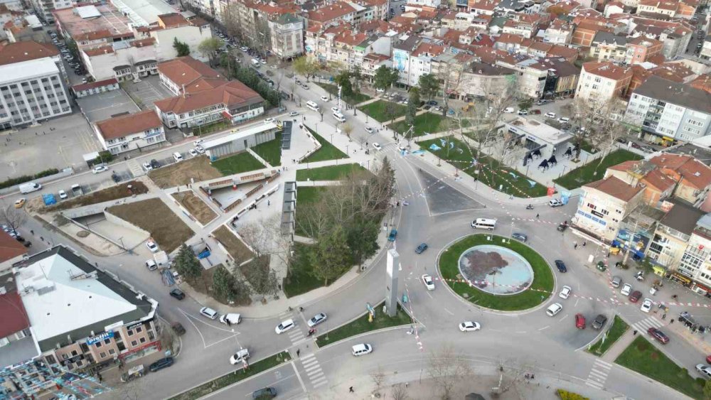 200 Araçlık Ücretsiz Otopark Hizmete Girdi