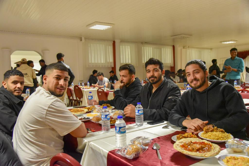 sudanli-ogrencilerle-iftar-programi-yapildi-2.jpg