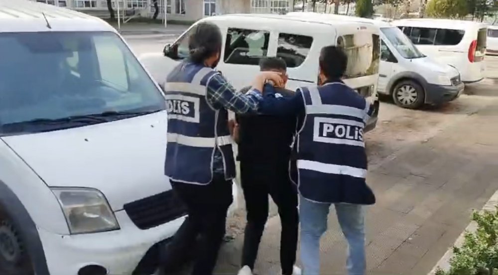 Bursa’da Kadınların Korkulu Rüyası Olan O Kapkaççı Yakalandı..