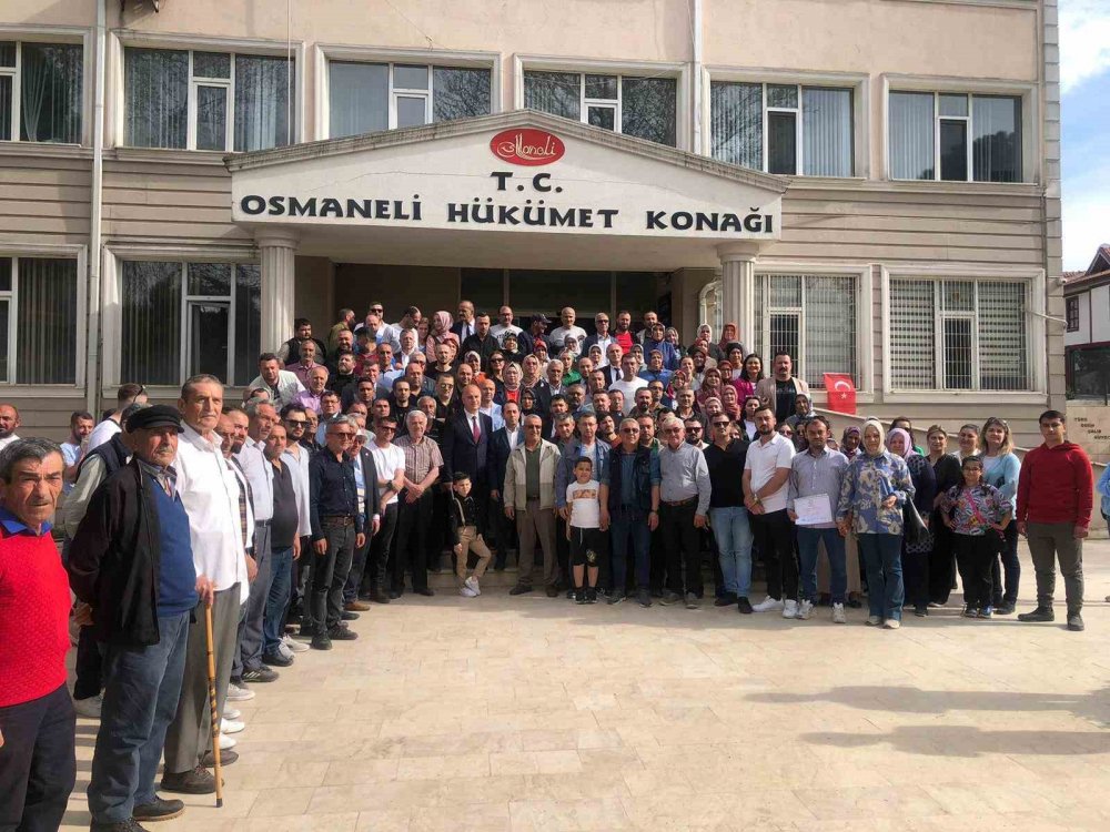 Osmaneli’nin Yeni Belediye Başkanı Bekir Torun Mazbatasını Aldı
