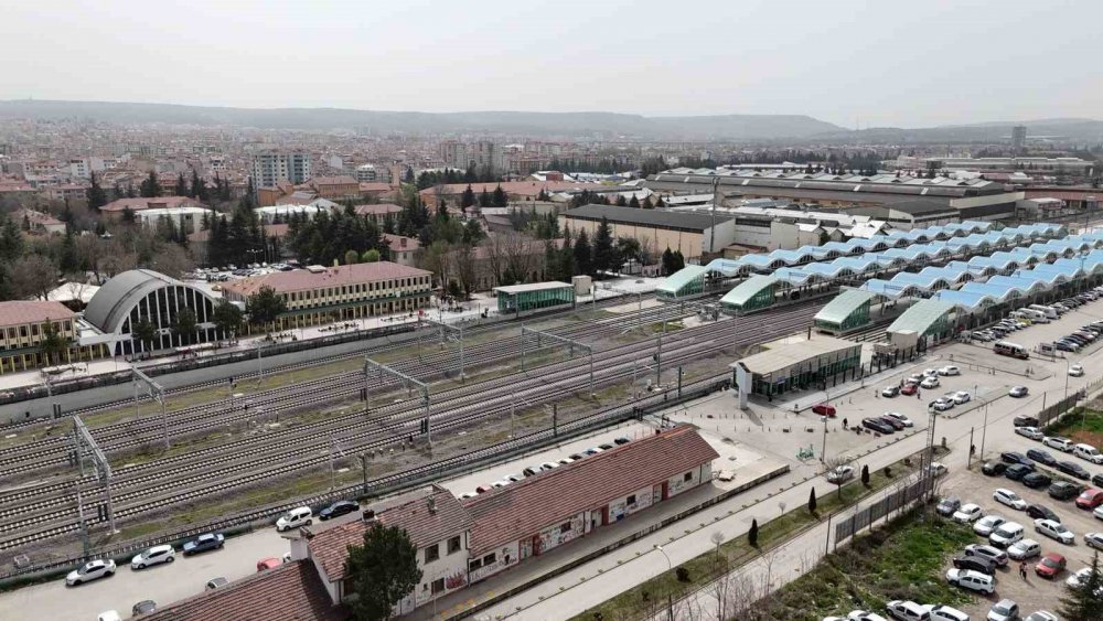 Yüksek Hızlı Tren’de Ramazan Bayramı İçin Yer Kalmadı