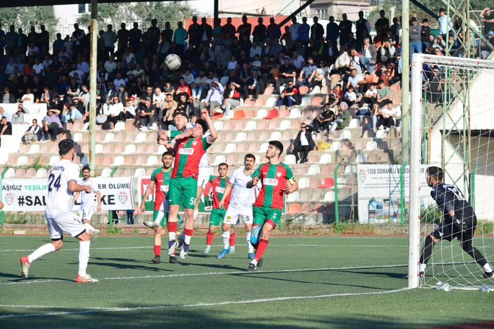 Zorlu maçı Söğütspor Kazandı