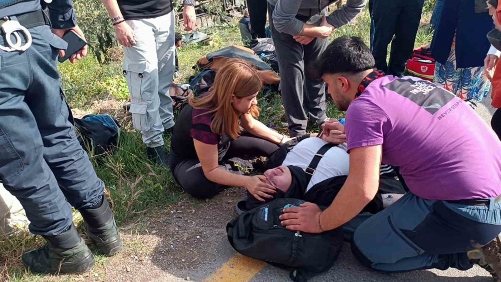 12 Kişinin Yaralandığı Kazada Midibüsün Freni Patlamış