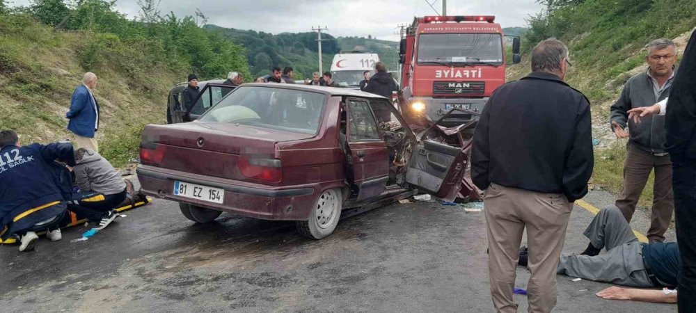 Araçların Hurdaya Döndüğü O Kazadan Acı Haber