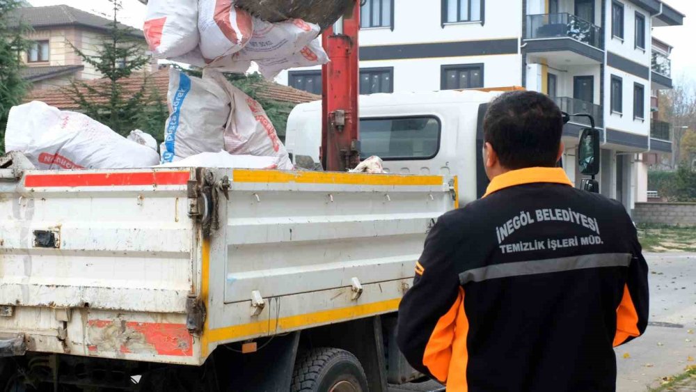 1 Yılda 29 Bin Ton Molozun Çevreyi Kirletmesi Önlendi