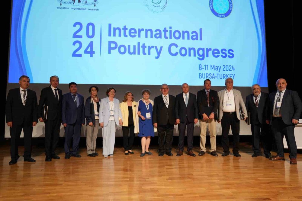 Uluslararası Kümes Hayvanları Kongresi 16 Ülkeden Katılımcılarla Başladı