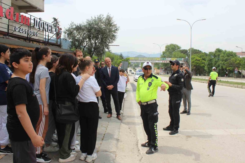Osmaneli İlçesinde Karayolu Trafik Haftası Etkinlikleri