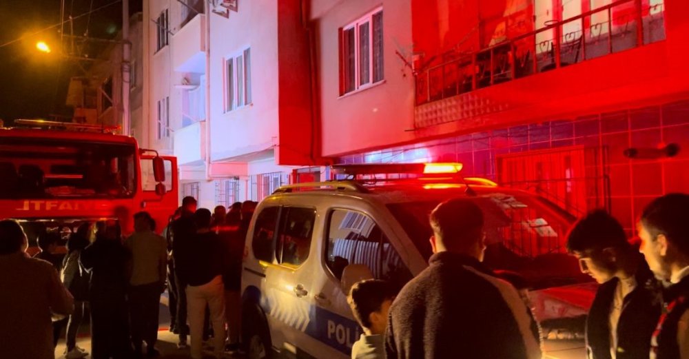 Bursa’da Apartman Yangını: 4 Kişi Dumandan Etkilendi