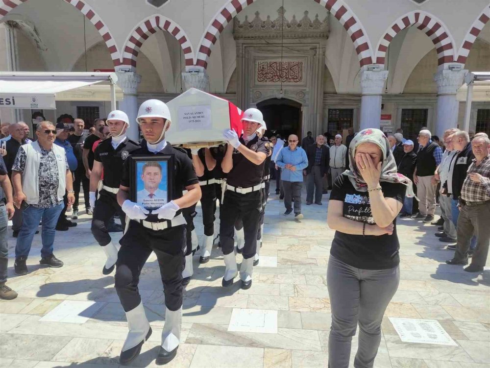 Kalbine Yenilen Polis Memuruna Son Veda