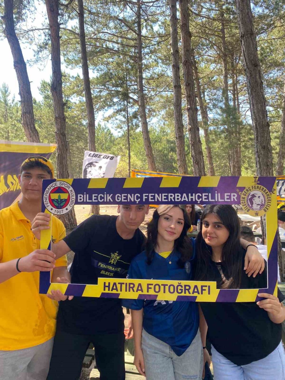 Bilecik Genç Fenerbahçeliler Mangal Partisinde Buluştu