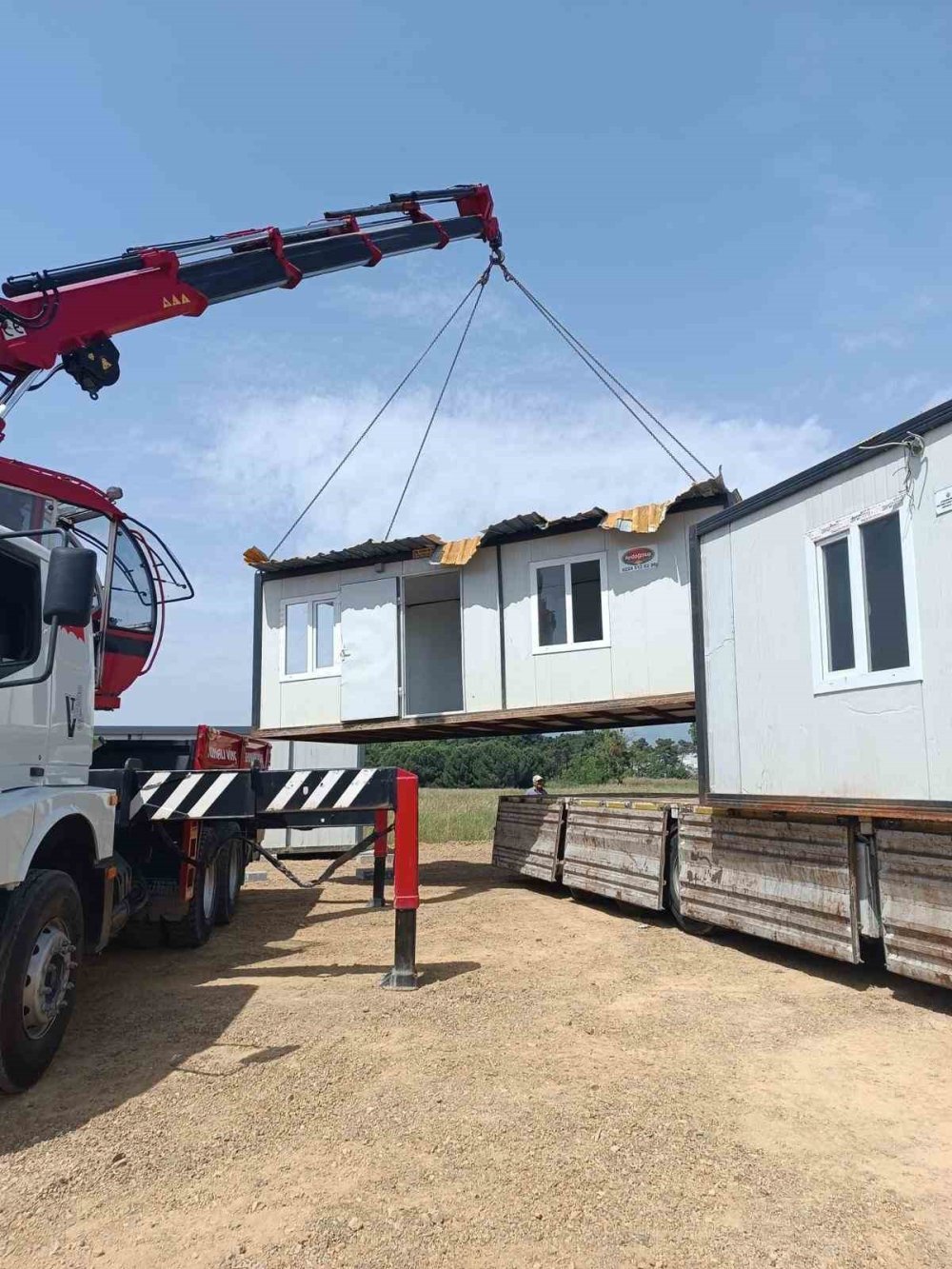 Deprem Konteynerleri Gemlik’e Geri Getirildi