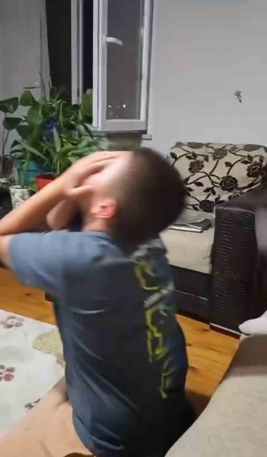 Maçın Son Dakikalarında Gözyaşlarına Boğuldu