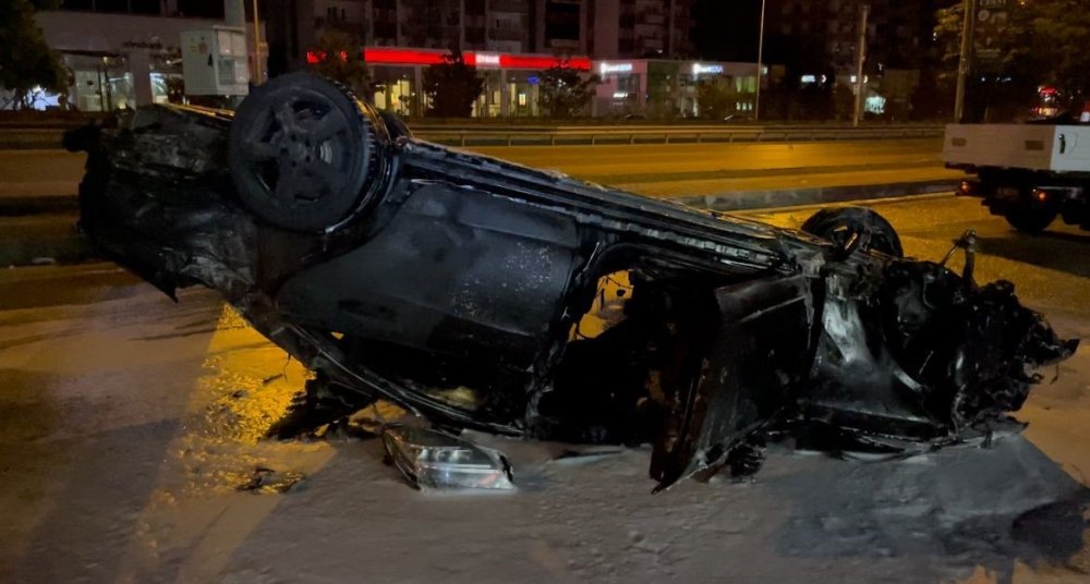 150 Metre Sürüklenen Araç Alev Aldı