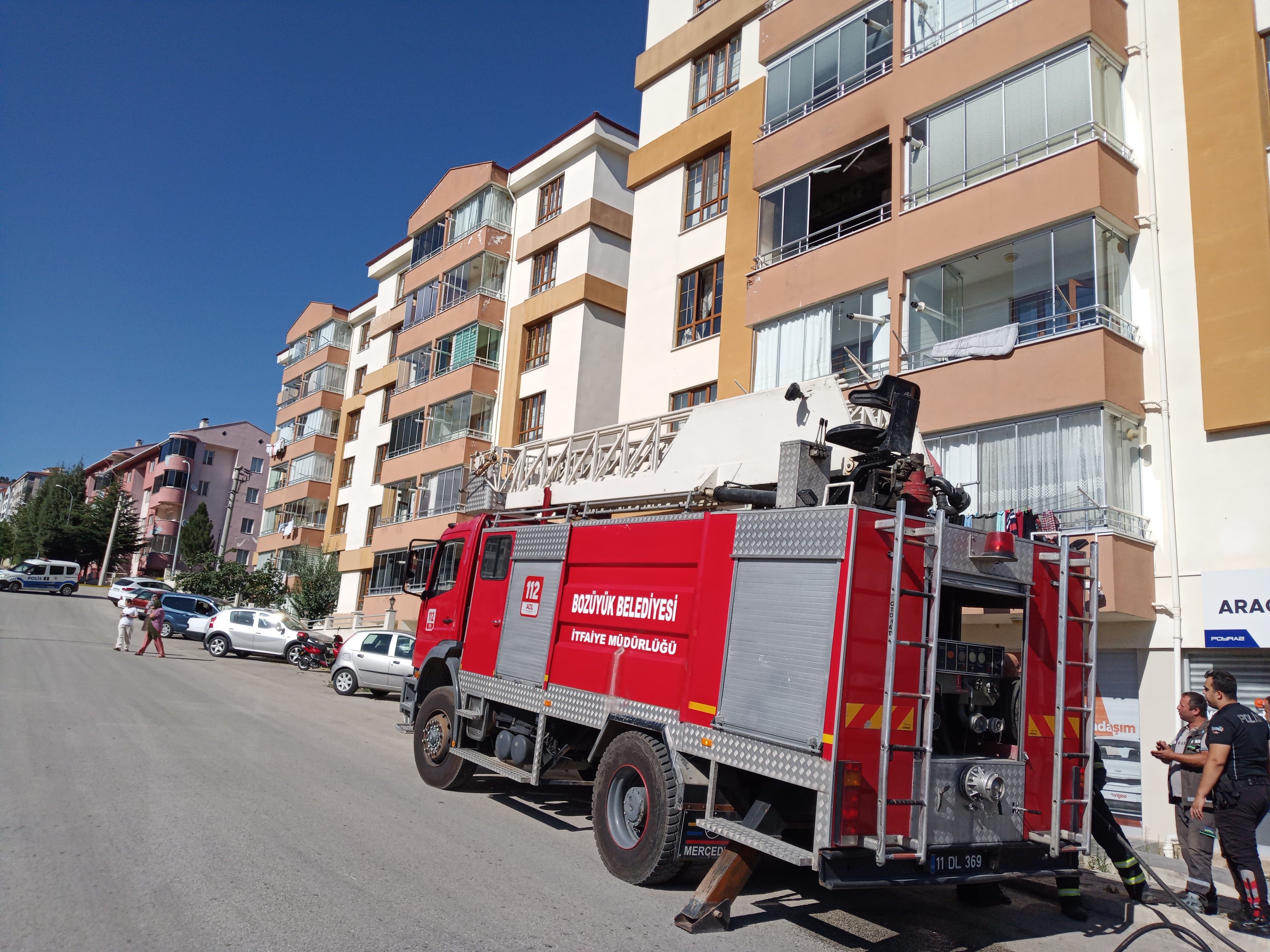 bozuyukte-yangin-apartman-sakinlerini-korkuttu.jpg
