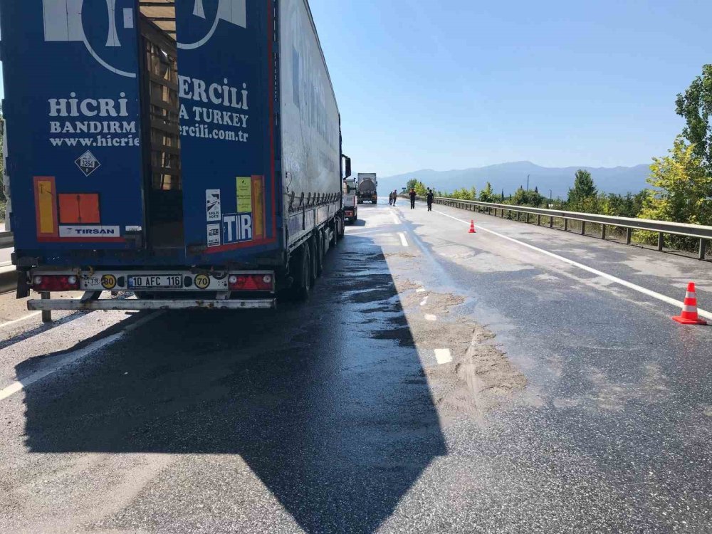 Dökülen Asit Paniğe Yol Açtı