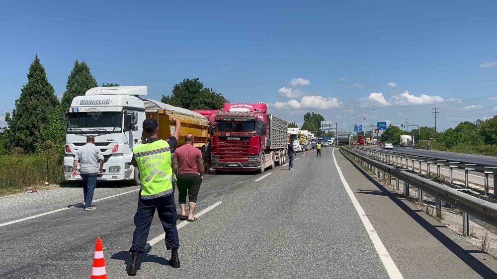 Dökülen Asit Paniğe Yol Açtı