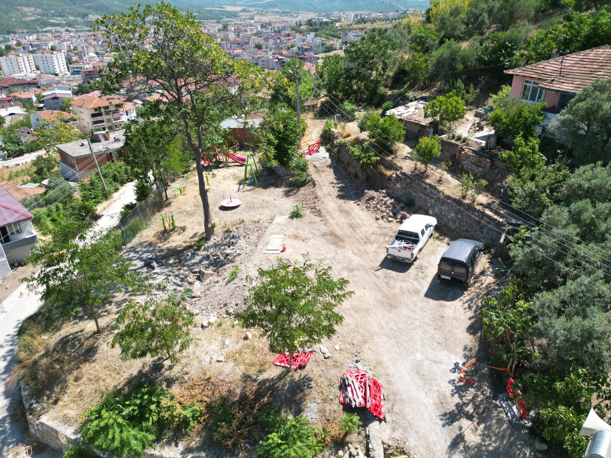 osmanelinde-enerji-hatlari-yer-altina-alinacak-3.jpg
