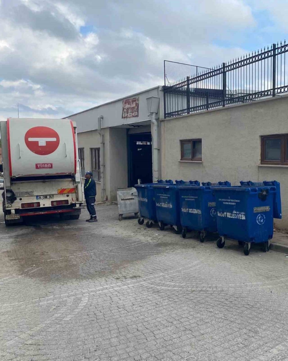 Söğüt Belediyesi’nden İlçede Detaylı Temizlik Çalışmaları