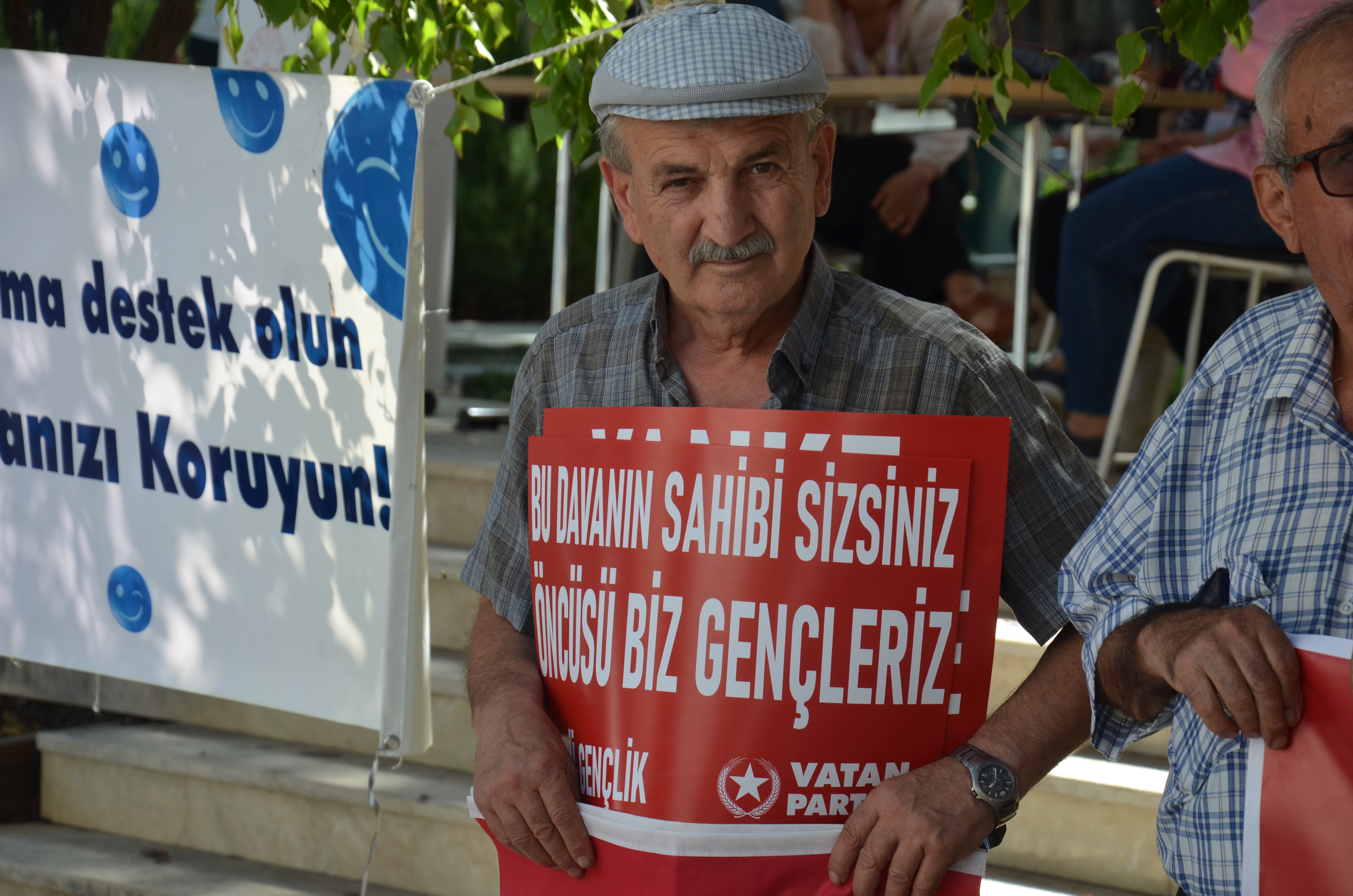 bas-dusman-amerikan-emperyalizmidir-3.jpg