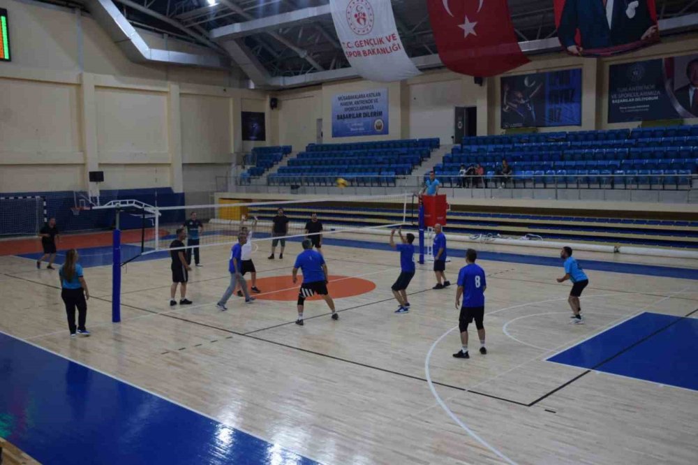 İkincisi Düzenlenen ‘Kamu Spor Oyunları’ Heyecanla Başladı