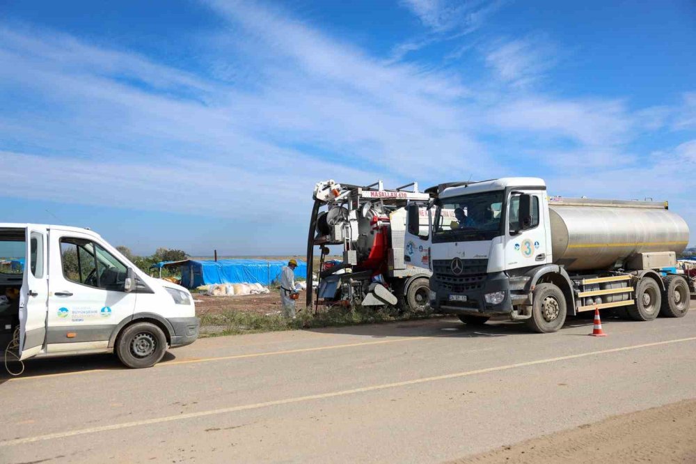 Altyapı Hatlarında Temizlik Çalışması