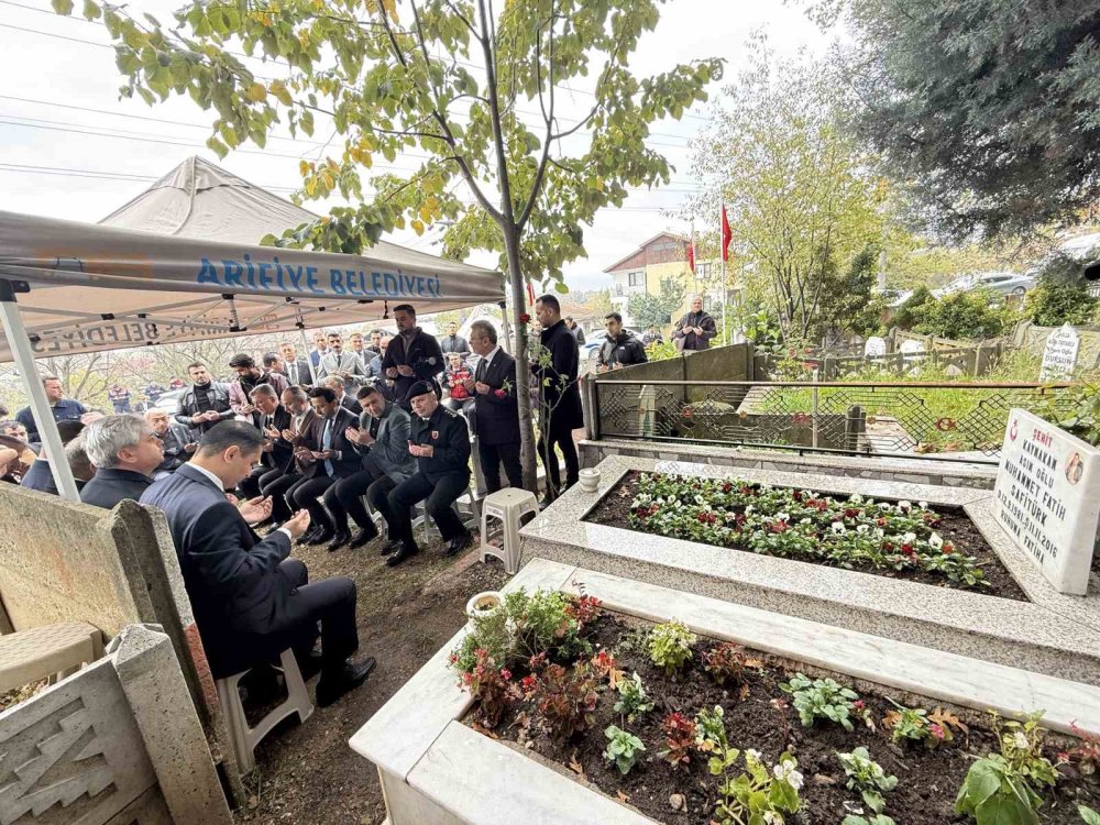 Görevi Başında Şehit Edilen Kaymakam Safitürk, Vefatının 8’inci Yılında Kabri Başında Anıldı
