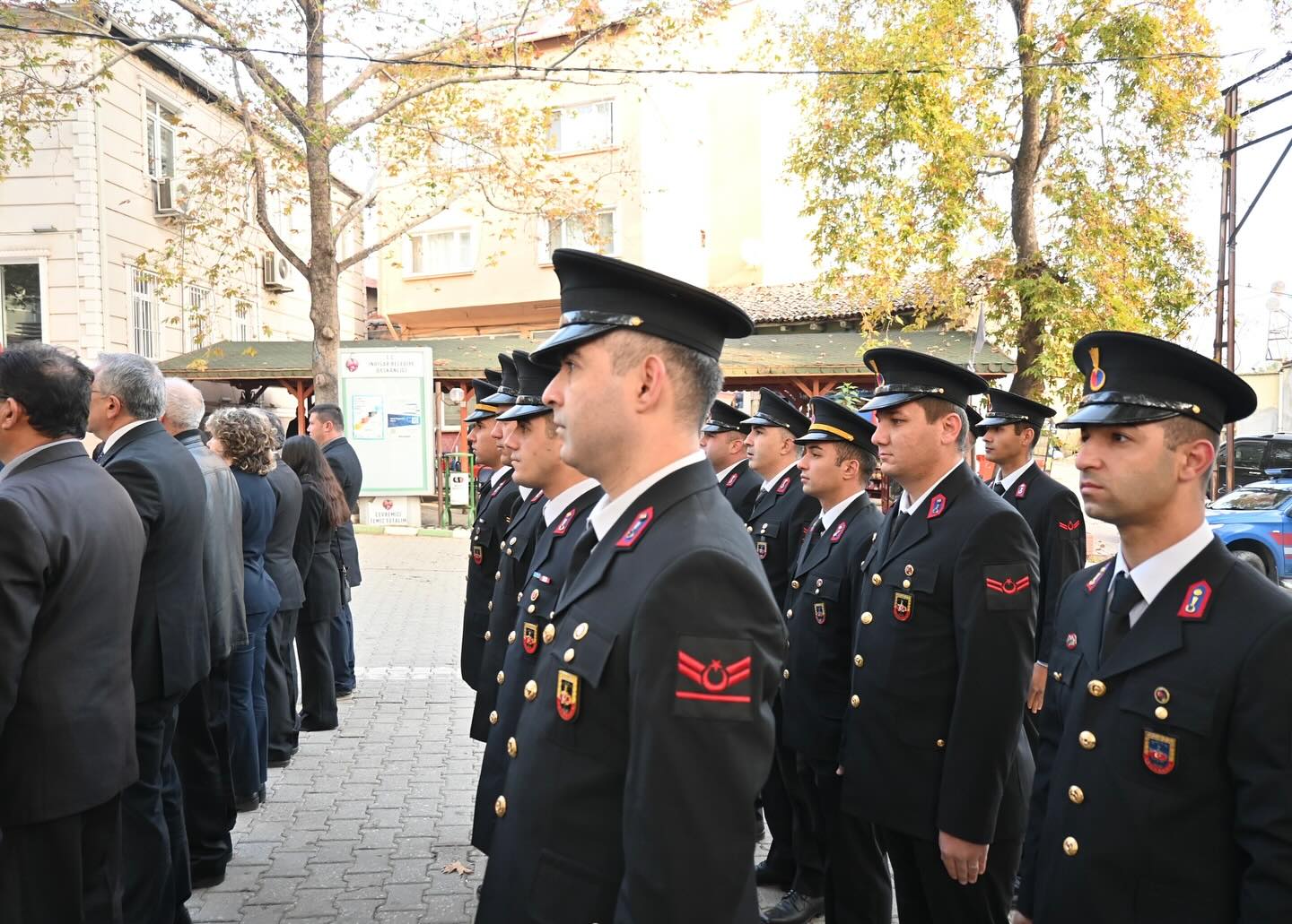 inhisarataturk2.jpg
