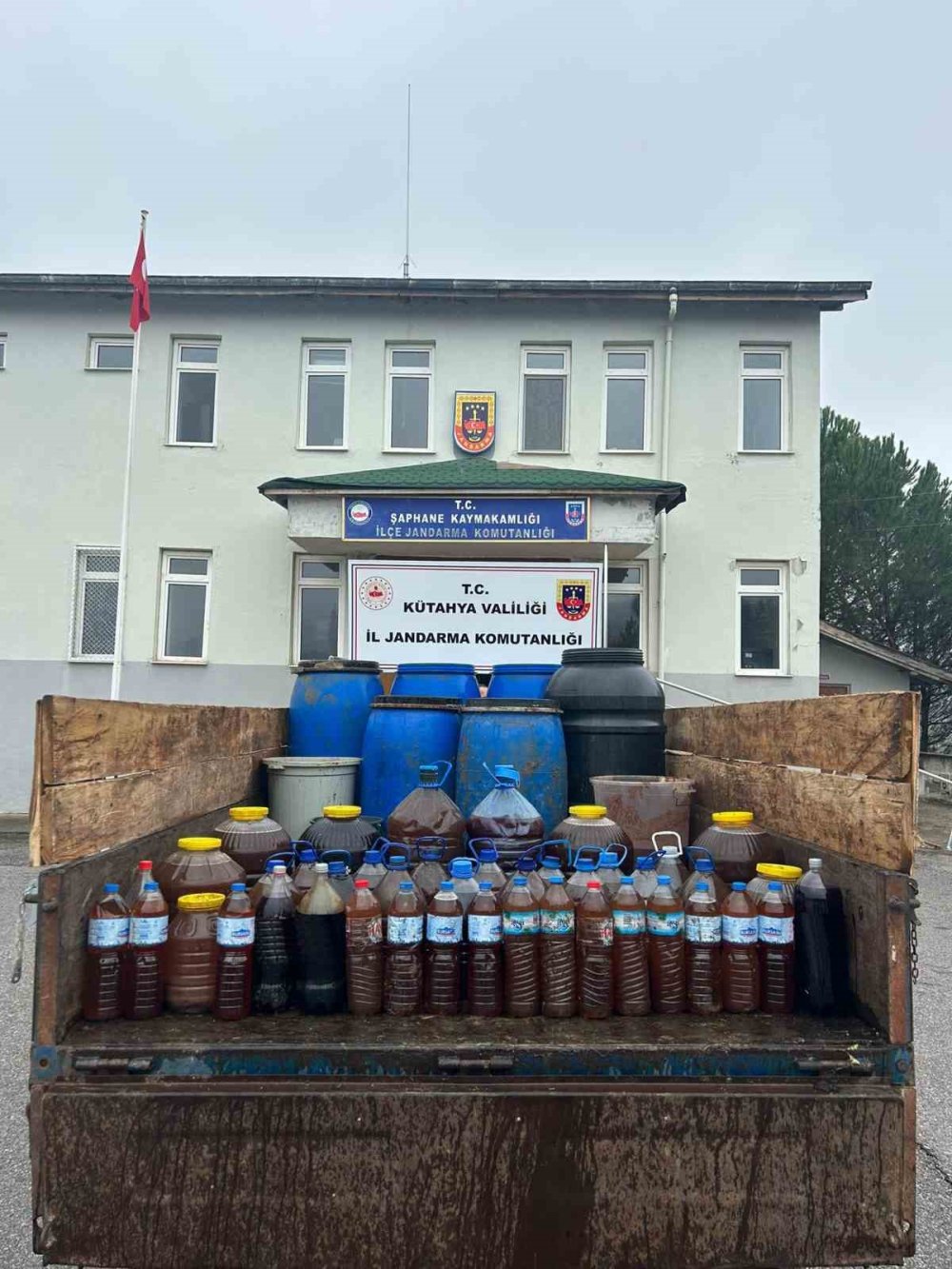 838 Litre Sahte Alkol Ele Geçirildi