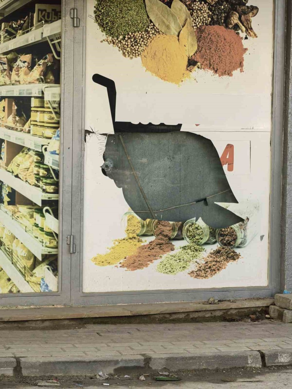 Markete Silahlı Saldırı